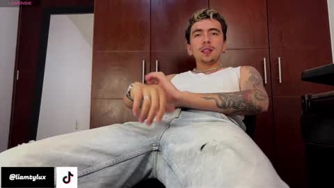 Liam online show from 10/17/25, 02:59