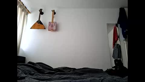 LiamCross online show from 11/11/25, 09:20