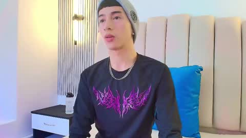 lian_cameron online show from 03/19/26, 04:05