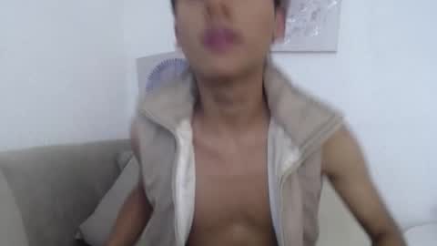 Snapshot of lian_ross chatting on 10/27/25, 07:29 SAMUEL SAMY online show from 10/27/25, 07:29