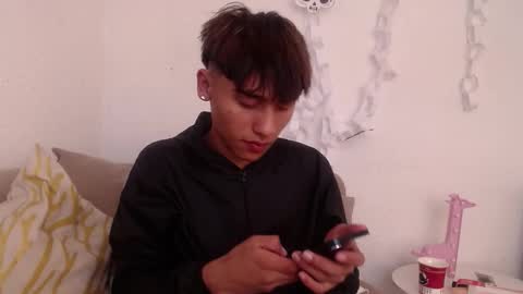 SAMUEL SAMY online show from 11/01/25, 07:27