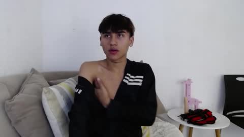 SAMUEL SAMY online show from 11/12/25, 12:16