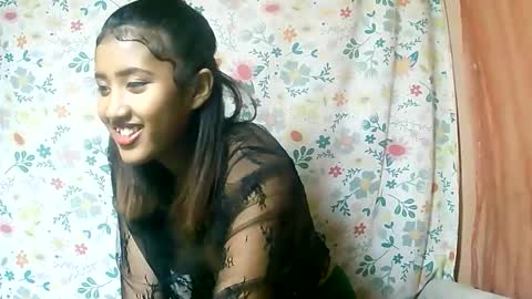 Liana9794 online show from 06/10/26, 05:56