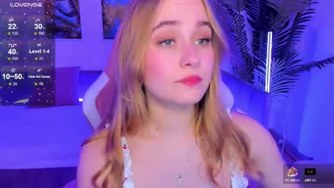 Liana online show from 02/10/25, 12:29