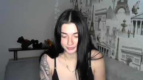 Snapshot of liana_diva chatting on 01/05/25, 01:35 liana_diva online show from 01/05/25, 01:35