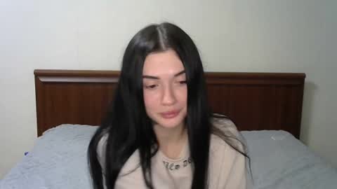 Snapshot of liana_diva chatting on 01/25/25, 08:53 liana_diva online show from 01/25/25, 08:53