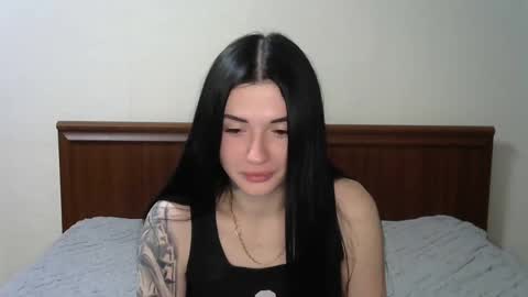 Snapshot of liana_diva chatting on 02/13/25, 11:47 liana_diva online show from 02/13/25, 11:47