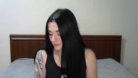 Snapshot of liana_diva chatting on 02/19/25, 07:48 liana_diva online show from 02/19/25, 07:48