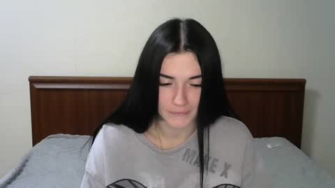 Snapshot of liana_diva chatting on 02/25/25, 11:00 liana_diva online show from 02/25/25, 11:00