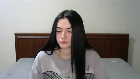 Snapshot of liana_diva chatting on 02/28/25, 09:12 liana_diva online show from 02/28/25, 09:12