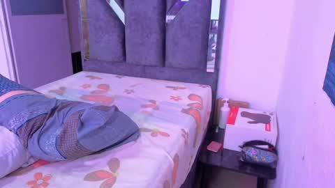 Snapshot of liana_hott chatting on 04/02/26, 12:14 liana_hott online show from 04/02/26, 12:14