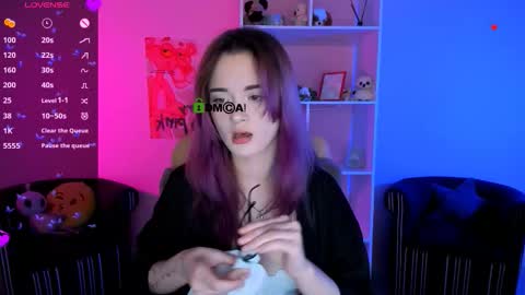 Snapshot of liana_kisses chatting on 09/20/25, 07:04 Little Liana online show from 09/20/25, 07:04