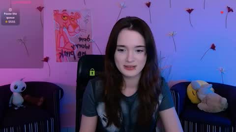 Snapshot of liana_kisses chatting on 05/25/26, 07:09 Little Liana online show from 05/25/26, 07:09