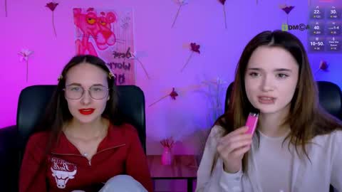 Snapshot of liana_kisses chatting on 05/30/26, 07:22 Little Liana online show from 05/30/26, 07:22