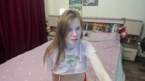 Snapshot of lianamiller88 chatting on 12/22/24, 03:33 lianamiller88 online show from 12/22/24, 03:33