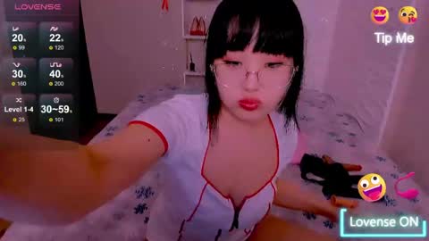 Liana online show from 05/08/26, 11:48