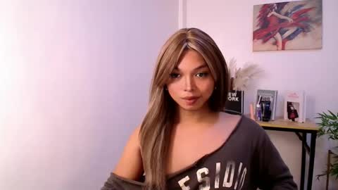 CALL ME LIANNA online show from 06/04/26, 09:43