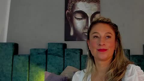 Lian online show from 03/09/25, 01:25