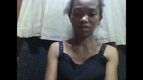 liaraisha online show from 10/01/25, 03:07