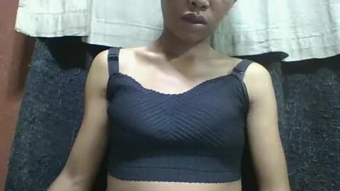 liaraisha online show from 10/02/25, 03:35