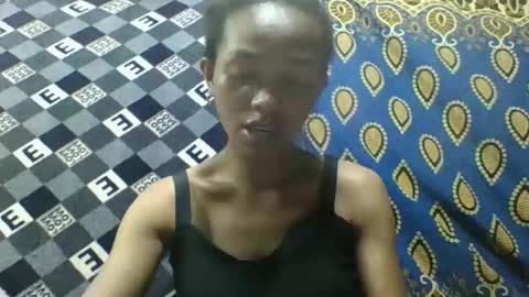 liaraisha online show from 11/08/25, 07:30