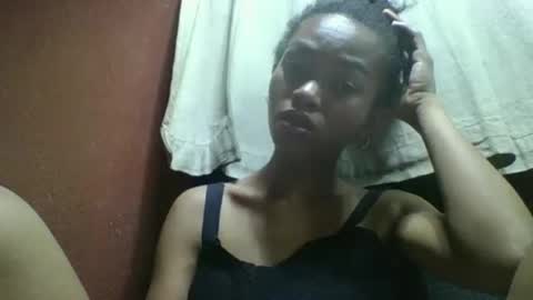 liaraisha online show from 11/18/25, 05:23