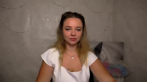 Liara online show from 06/24/26, 05:50