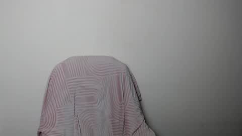 Lia online show from 02/17/26, 01:40