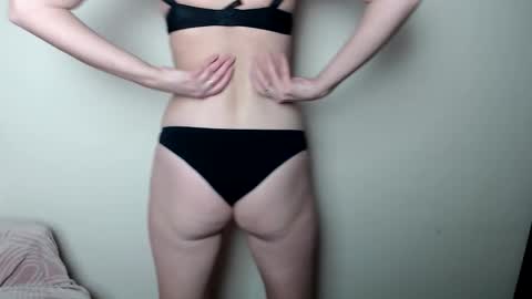 Lia online show from 02/28/26, 01:23