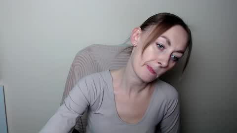 Lia online show from 03/17/26, 12:41