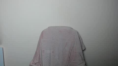 Lia online show from 04/04/26, 12:13