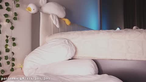 Snapshot of liass_molly chatting on 02/28/25, 03:04 Molly  you can find Bunny here --  online show from 02/28/25, 03:04