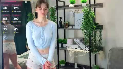 Snapshot of libbienoffsinger chatting on 06/26/26, 01:32 Ada online show from 06/26/26, 01:32