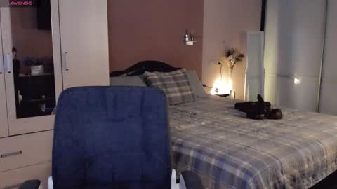 Libby online show from 11/03/25, 11:22