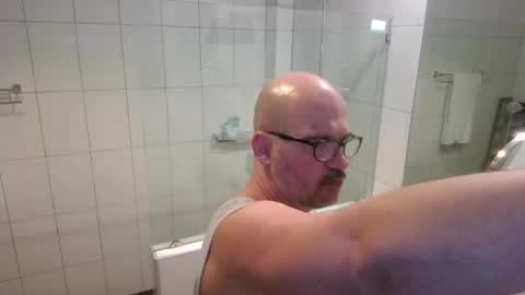 Cockcentric online show from 10/22/25, 10:15