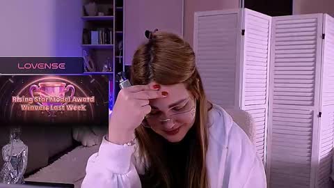 libra_mia online show from 01/15/26, 07:06