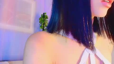 Valentina Hall online show from 08/02/26, 11:52