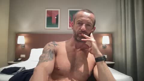 lick8me8hard online show from 10/03/25, 05:10