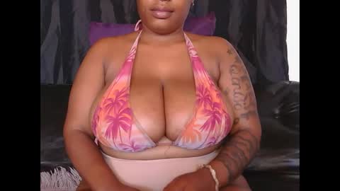 lickabletash98 online show from 01/18/25, 09:13