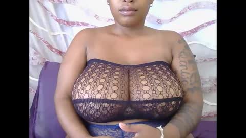 lickabletash98 online show from 01/25/25, 06:01