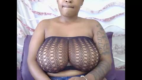 lickabletash98 online show from 01/25/25, 09:15