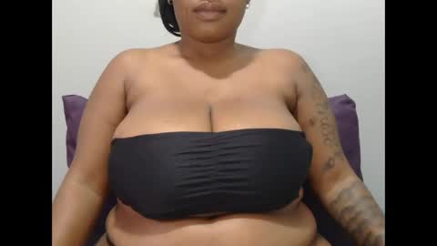 lickabletash98 online show from 02/06/25, 12:05