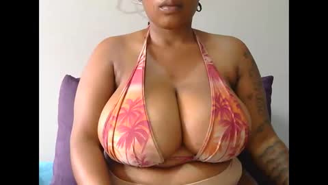 lickabletash98 online show from 02/19/25, 07:28