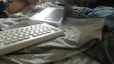 Snapshot of lickurlipz1 chatting on 12/28/24, 03:15 lickurlipz1 online show from 12/28/24, 03:15