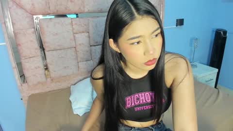 licky_lov online show from 11/26/25, 03:18