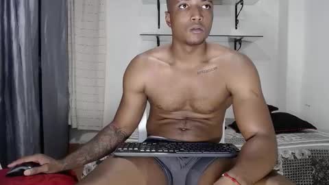 damian Surprise me with your gifts lovers online show from 04/04/26, 01:15