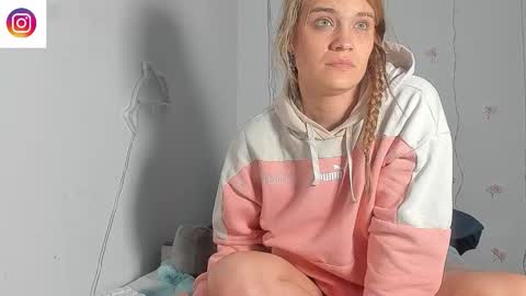 Sophie online show from 02/20/26, 08:53