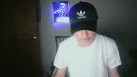 Snapshot of lieutenant85 chatting on 02/23/25, 10:20 LT85 online show from 02/23/25, 10:20