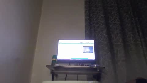 Snapshot of ligalupesex chatting on 02/16/26, 03:52 ligalupesex online show from 02/16/26, 03:52