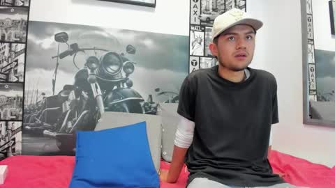 light_haze475096 online show from 11/25/25, 04:18